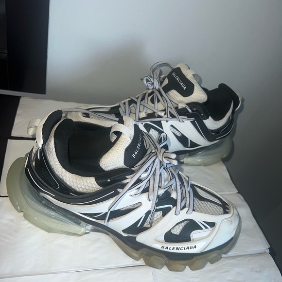 balenciaga track black and white